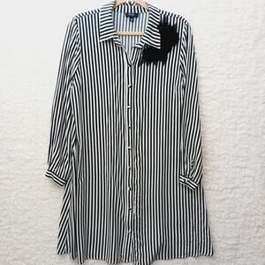 Dress Shirt Button-Up Stripes Covered Buttons Floral Gothic Chic Artsy Size L
